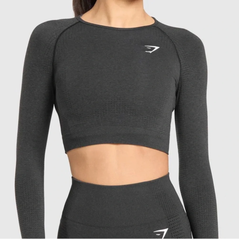 Gymshark Black Marl Vital Crop Top - Picture 1 of 4